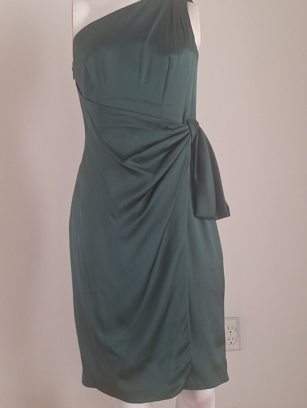 Stunning Escada Emerald Green Midi Dress with Side Knot 100% Silk Sz 38 Or 6